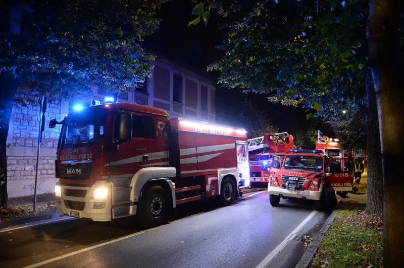 L'incendio in via Eritrea