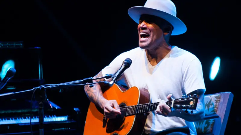 Ben Harper, successo per il primo dei due concerti al Vittoriale