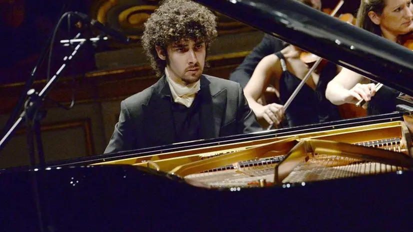 Talento bresciano. Il pianista Federico Colli in concerto