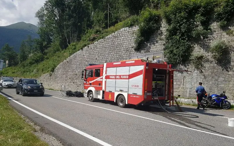 Moto contro moto, muore un 29enne