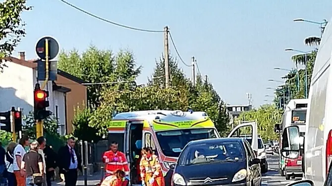 Incidente in via caduti del lavoro
