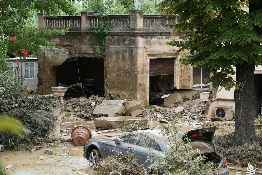 Nubifragio a Livorno, famiglia distrutta