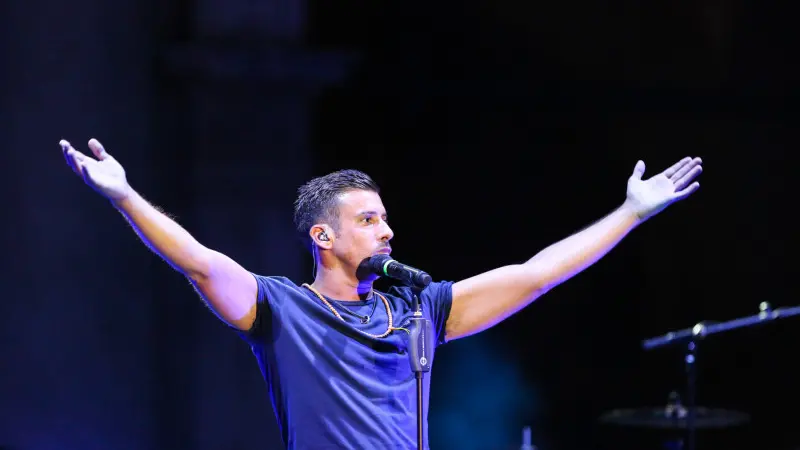 Gabbani in piazza Loggia