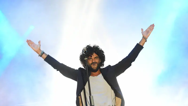Il concerto di Renga in piazza Loggia