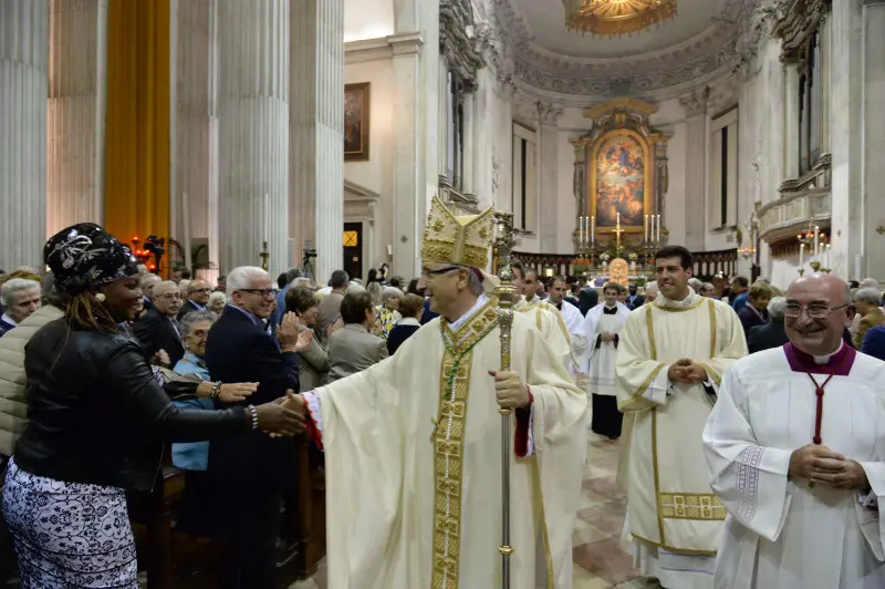 Il saluto del Vescovo Monari ai fedeli della diocesi