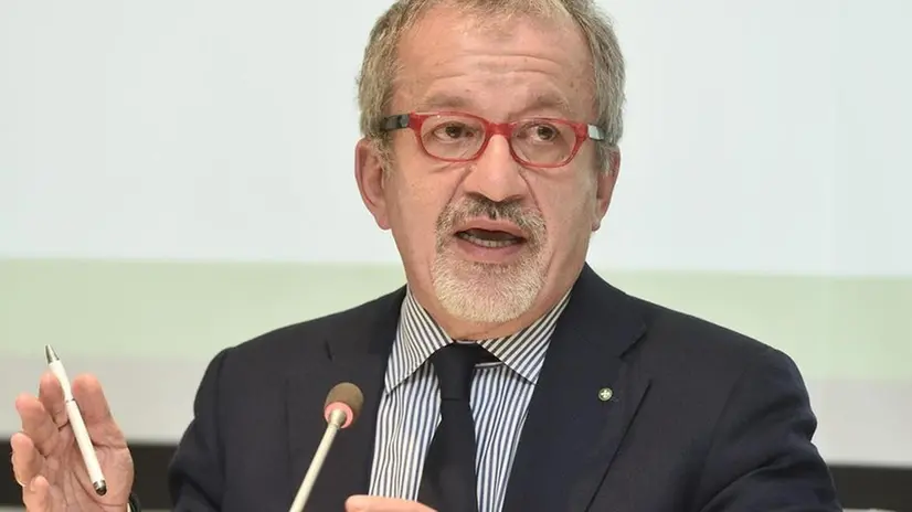 Roberto Maroni durante la conferenza stampa in Regione