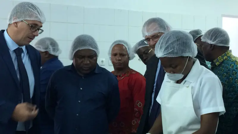 La visita del presidente del Mozambico a Jogò, progetto solidale bresciano