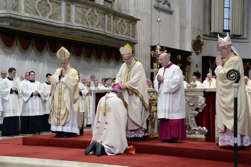 Vezzoli ordinato vescovo