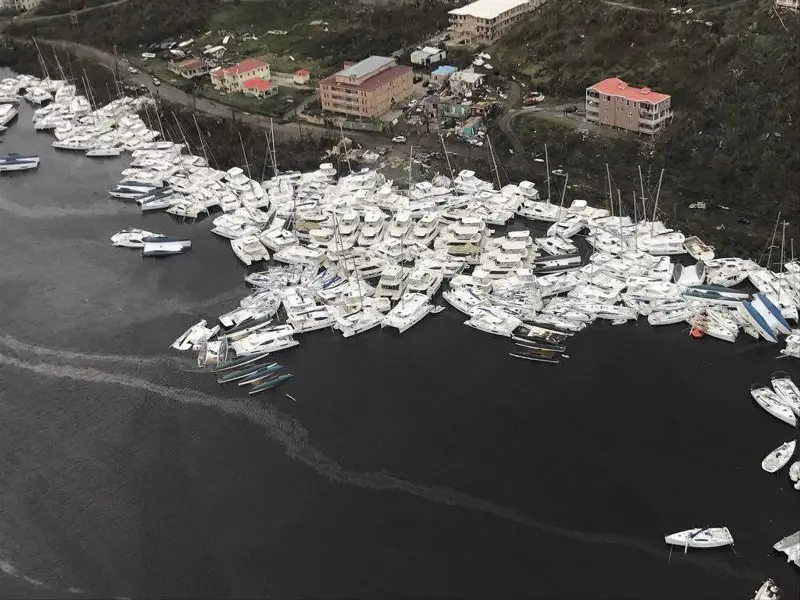 Irma semina morte e devastazioni