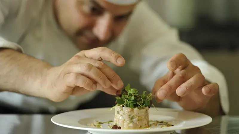 Chef Alessandro Cappotto, durante l’open weekend, terrà anche dei corsi di cucina