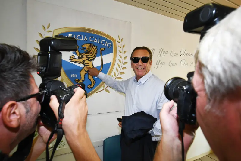L'arrivo di Cellino nella sede del Brescia Calcio