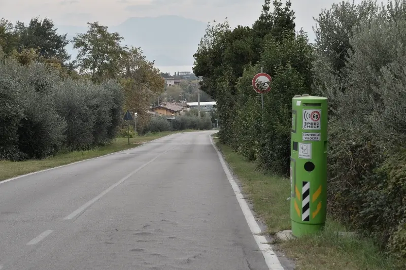 Puegnago, l'auto e il luogo del tragico incidente