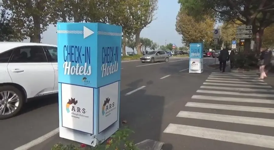 Sirmione liberata dalle auto