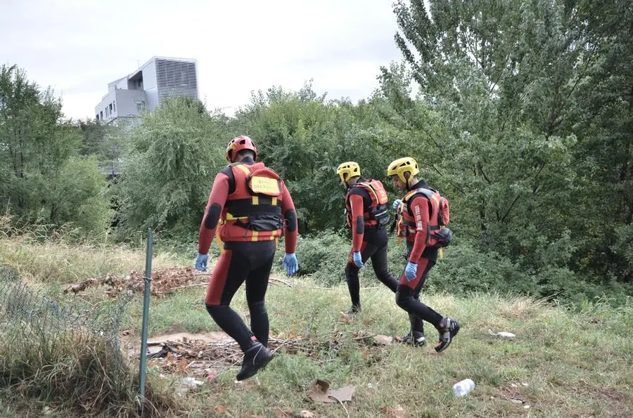 I soccorritori in via Risorgimento