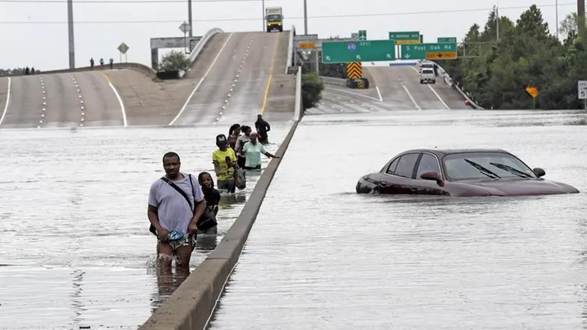 Il disastro causato dall'uragano Harvey