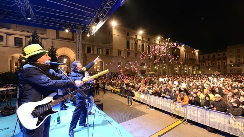 Il Capodanno 2016 in piazza Vittoria, in città