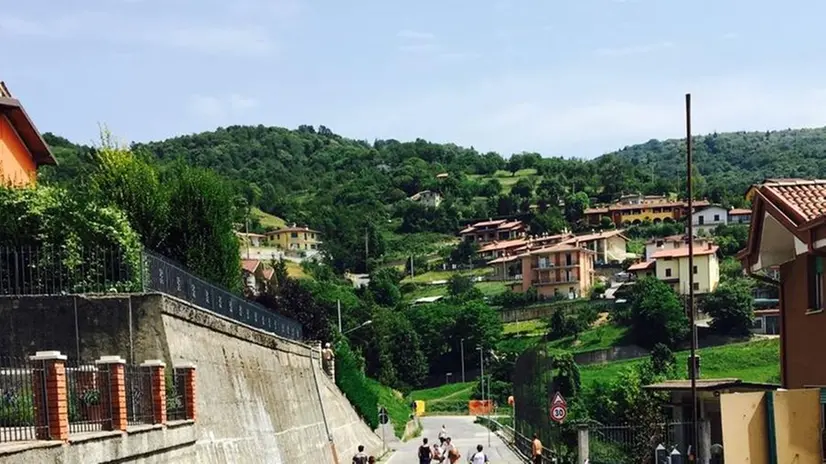 A Brione si gioca a palla elastica