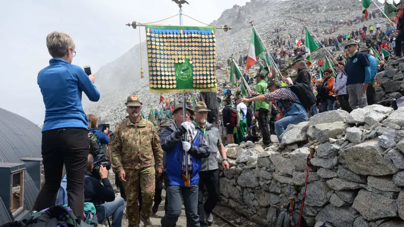 Il Pellegrinaggio in Adamello degli Alpini