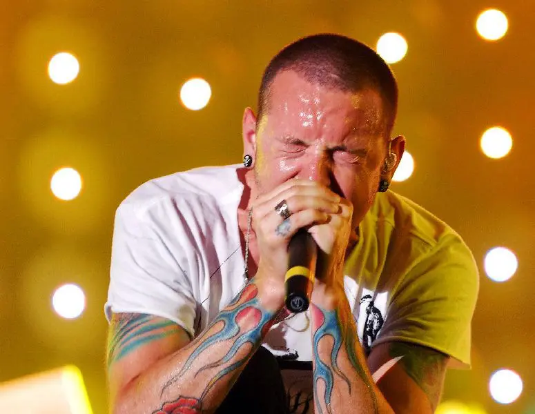 Chester Bennington è morto suicida a 41 anni