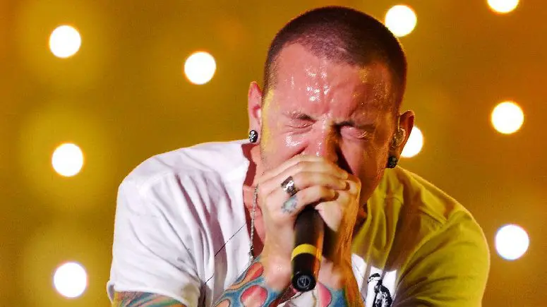 Chester Bennington è morto suicida a 41 anni