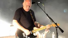 Magie a sei corde. David Gilmour sul palco con la sua fida Fender