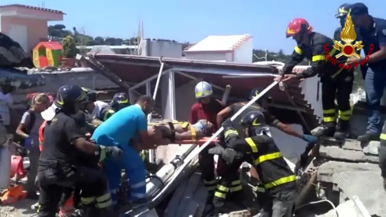 Terremoto di Ischia: il salvataggio del piccolo Ciro