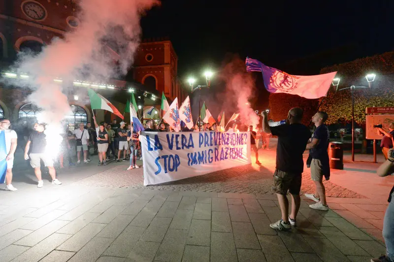 La manifestazione di ieri in Stazione a Brescia