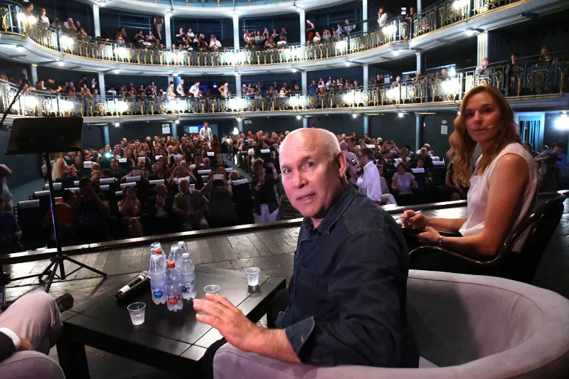 McCurry al Teatro sociale