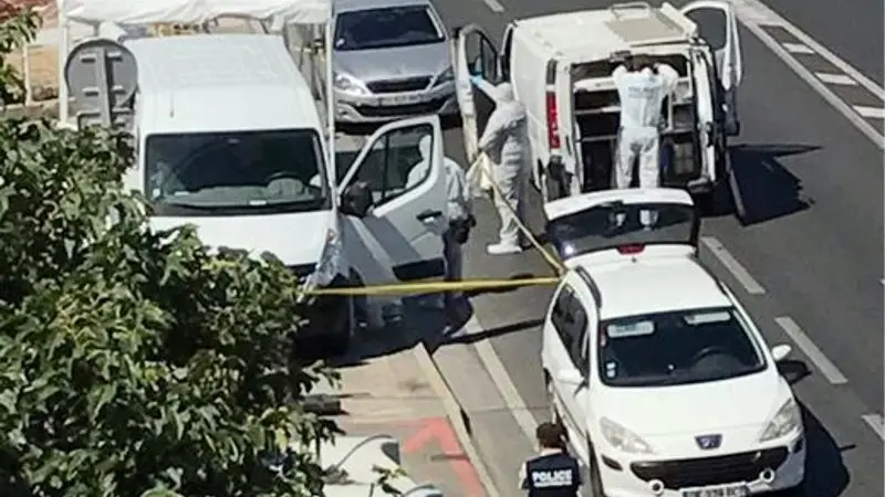 Marsiglia, van travolge due donne: una vittima