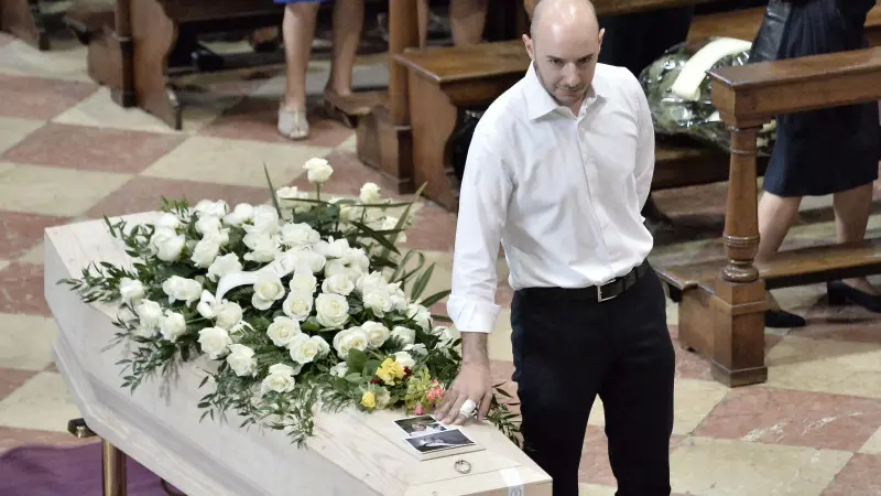 In Duomo l'addio a Gloria
