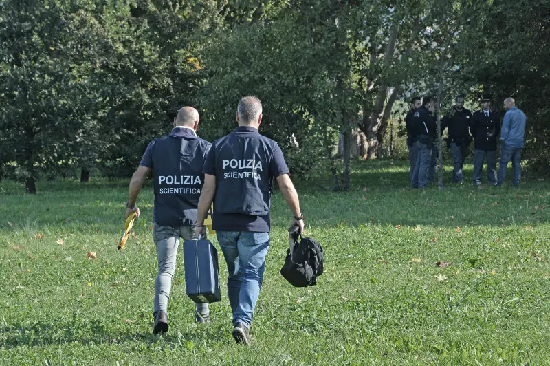 Cadavere nel fosso