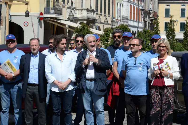 In piazza con noi a Orzinuovi
