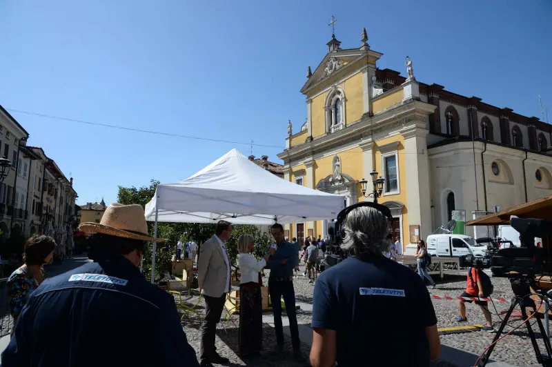In piazza con noi a Orzinuovi