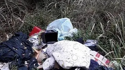 Spazzatura. Rifiuti abbandonati