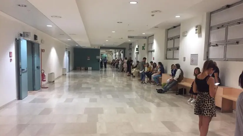 La coda in attesa della sentenza