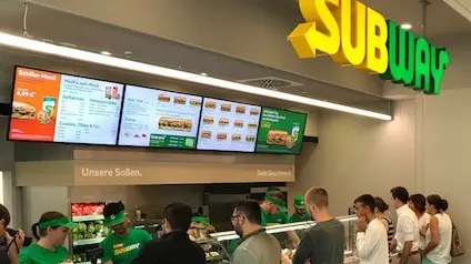 Al banco. Un negozio Subway, nel mondo se ne contano 44mila