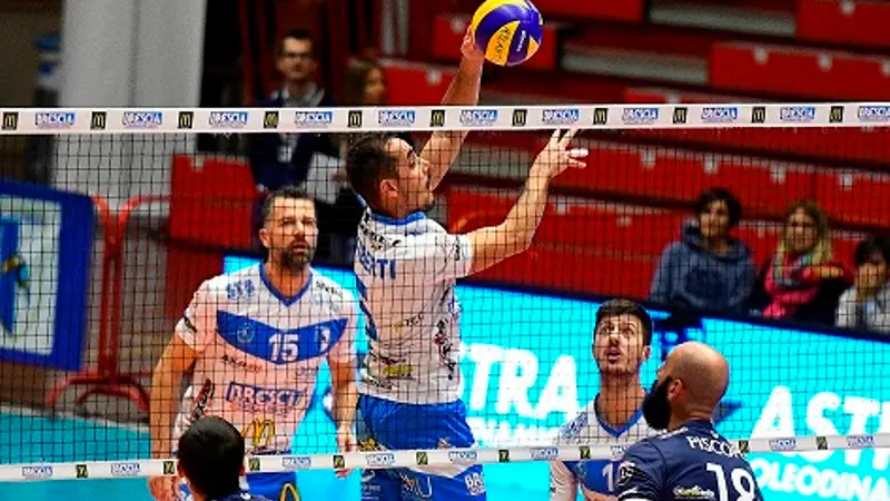 Centrale McDonald's, derby con Bergamo al San Filippo