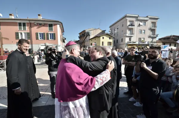 La giornata del nuovo vescovo di Brescia