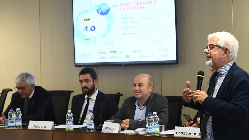 L'incontro Industria 4.0 nella sede di Banca Valsabbina a Vestone