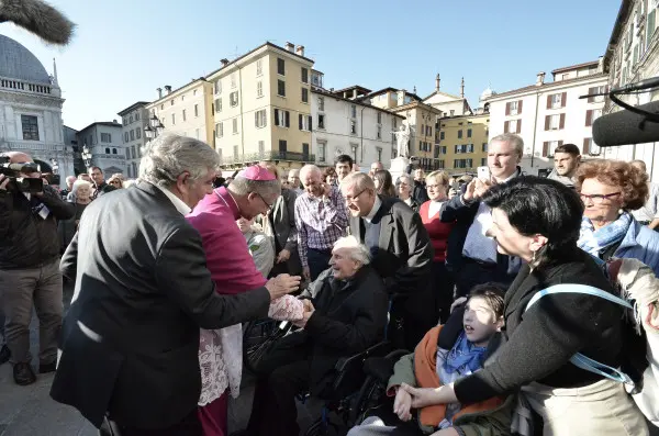 La giornata del nuovo vescovo di Brescia