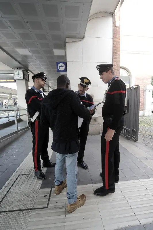 Controlli in stazione