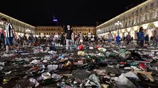 Piazza San Carlo dopo l'ondata di panico - Foto Ansa/Alessandro Di Marco