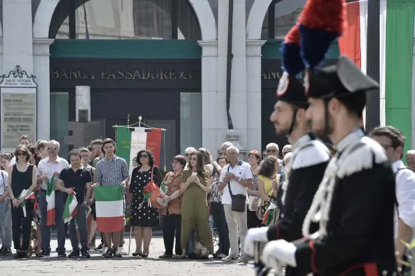 Piazza Loggia: le foto dalla Festa della Repubblica