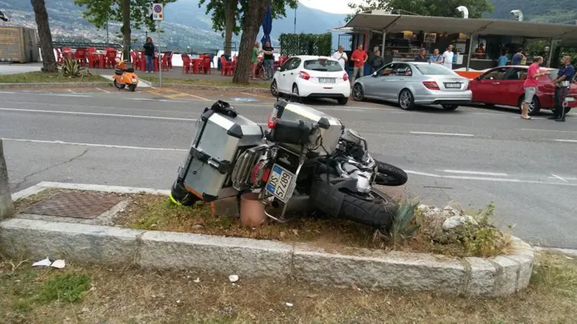 Marone, schianto lungo la Provinciale 510