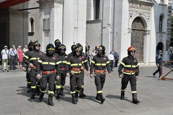 Piazza Loggia: le foto dalla Festa della Repubblica