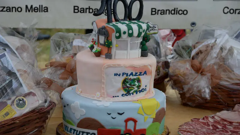 In Piazza con noi ad Azzano Mella