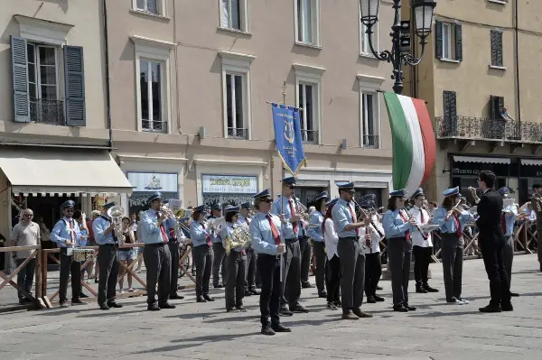 Piazza Loggia: le foto dalla Festa della Repubblica