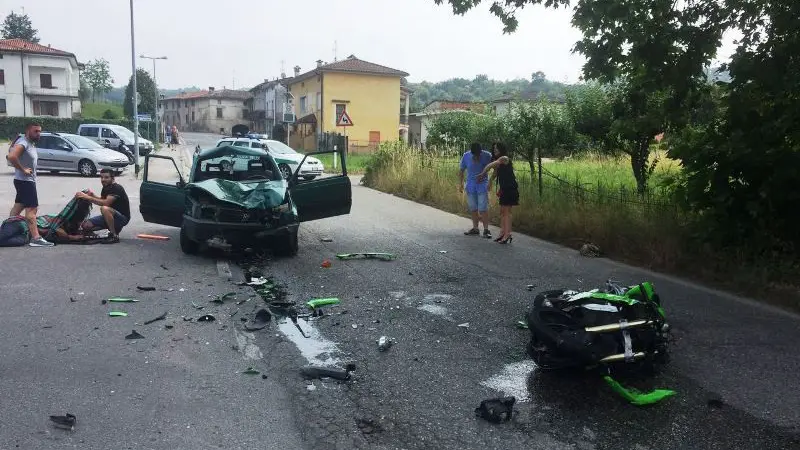 Soprazzocco, paura dopo lo schianto