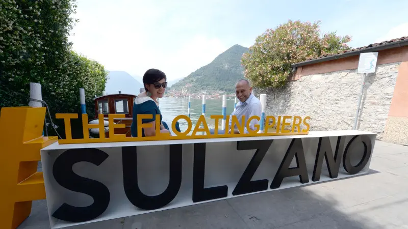 Floating Piers, un anno dopo con i sindaci