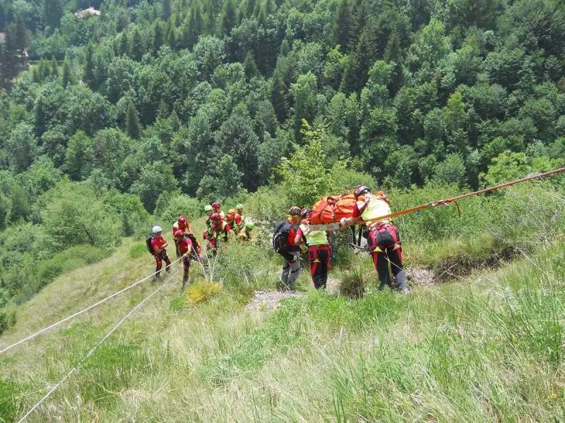 Soccorso alpini esercitazione caregno